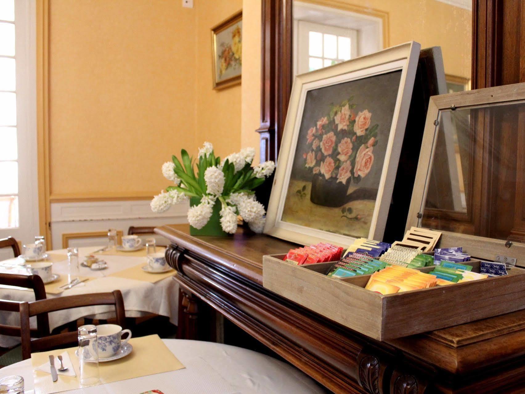 Hotel Rabelais Tours Kültér fotó