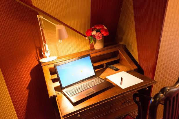 Hotel Rabelais Tours Kültér fotó