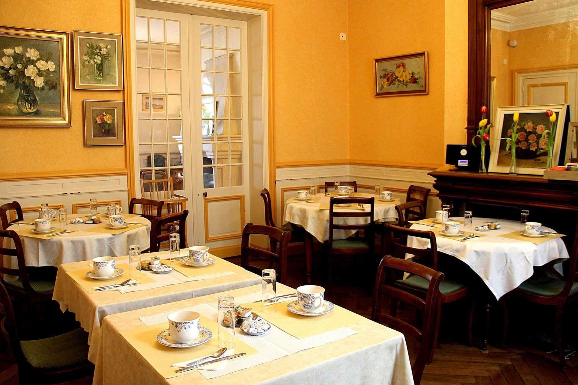 Hotel Rabelais Tours Kültér fotó